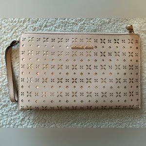 Michael Kors wristlet/clutch